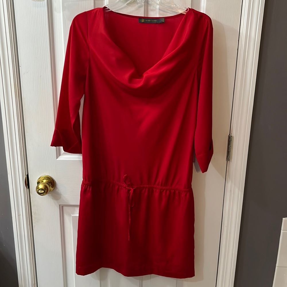 Scoop, loose neck, drawstring waist, short length dress